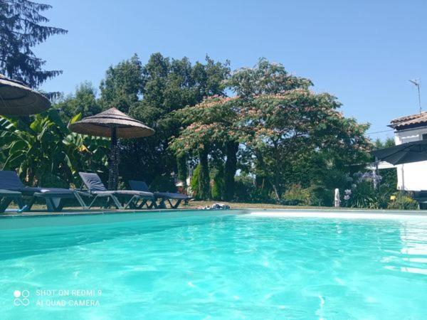 לינה וארוחת בוקר Le Champ-Saint-Pere Mas Des Vignes Piscine Chauffee מראה חיצוני תמונה